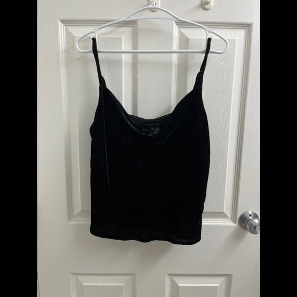 Black crushed velvet strappy tank top - Picture 1 of 2